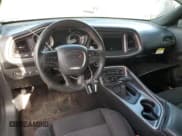 ✅ 2018 Dodge Challenger SXT Plus • VIN: 2C3CDZAG8JH311663 • Lot: 48885693. Wystawiony na Copart z przebiegiem 40 608 mil. Bezpłatny archiwum sprzedaży aukcyjnych z USA i szczegółowy raport historii pojazdu na DreamBid. Zdjęcie 8.