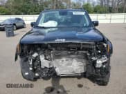 ✅ 2023 Jeep Renegade Limited • VIN: ZACNJDD17PPP22404 • Lot: 68643215. Listed on Copart with 29,369 mi. Free auction sales archive from the USA and detailed vehicle history report at DreamBid. Image 5.