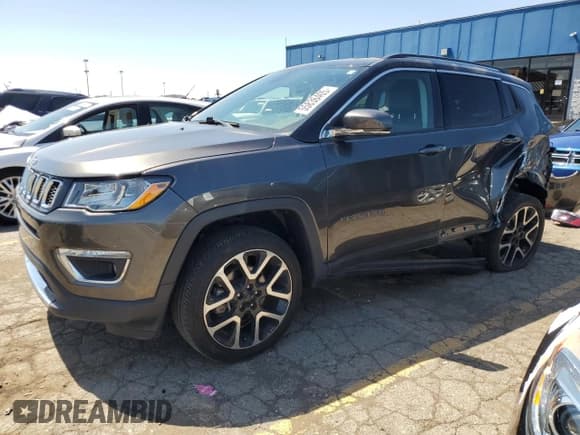 ✅ 2018 Jeep Compass Limited • VIN: 3C4NJDCB9JT456753 • Lot: 55836405. Listed on Copart with 50,858 mi. Free auction sales archive from the USA and detailed vehicle history report at DreamBid. Image 1.