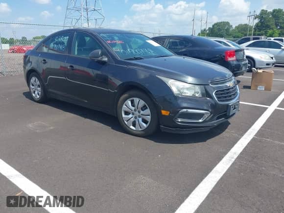 2015 Chevrolet Cruze LS с VIN 1G1PB5SH2F7190496, выставлен на аукционе IAAI как лот 42810374 с пробегом 165 562 миль миль и . История ставок и продаж доступна на DreamBid. Изображение 1.