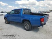 ✅ 2018 Toyota Tacoma SR5 • VIN: 5TFAZ5CN7JX065614 • Лот: 84872725. Опубликован ранее на Copart с пробегом 127 334 миль. Бесплатный доступ к архиву аукционных продаж из США и подробный отчёт об истории автомобиля на DreamBid. Изображение 2.