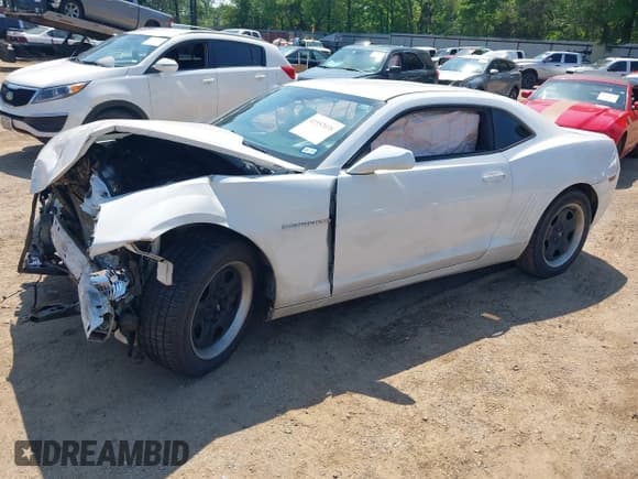 ✅ 2012 Chevrolet Camaro 2LS • VIN: 2G1FA1E3XC9151429 • Lot: 41952038. Wystawiony na IAAI z przebiegiem Nie podano. Bezpłatny archiwum sprzedaży aukcyjnych z USA i szczegółowy raport historii pojazdu na DreamBid. Zdjęcie 2.