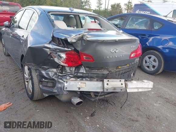 ✅ 2012 Infiniti G37 x • VIN: JN1CV6AR2CM676917 • Lot: 43406696. Wystawiony na IAAI z przebiegiem 149 129 mil. Bezpłatny archiwum sprzedaży aukcyjnych z USA i szczegółowy raport historii pojazdu na DreamBid. Zdjęcie 6.