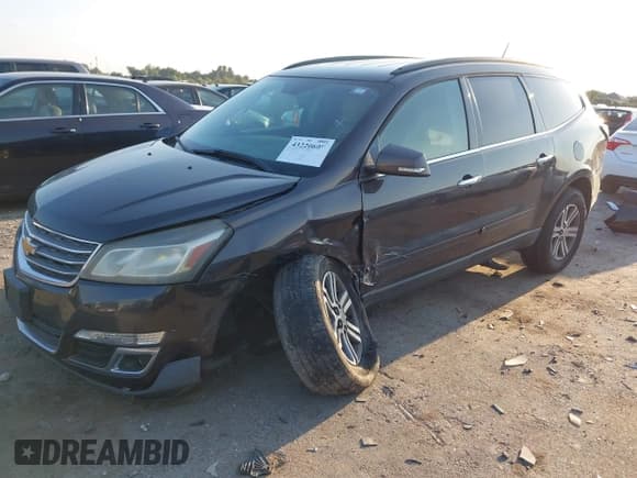 ✅ 2015 Chevrolet Traverse LT • VIN: 1GNKRHKD6FJ374121 • Lot: 43220608. Wystawiony na IAAI z przebiegiem Nie podano. Bezpłatny archiwum sprzedaży aukcyjnych z USA i szczegółowy raport historii pojazdu na DreamBid. Zdjęcie 18.