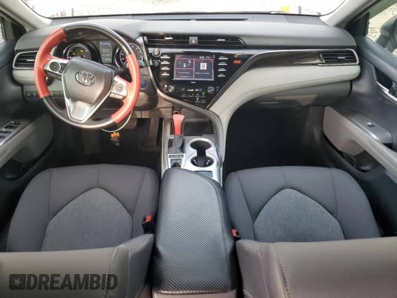 2020 Toyota Camry Hybrid LE с VIN 4T1C31AK0LU535137, выставлен на аукционе Copart как лот 82632815 с пробегом 52 151 миль миль и Списание • Salvage title. История ставок и продаж доступна на DreamBid. Изображение 8.