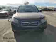 ✅ 2007 Hyundai Santa Fe SE • VIN: 5NMSH13E77H016074 • Лот: 75570704. Размещён на Copart с пробегом 279 259 миль миль. Получите бесплатный доступ к архиву аукционных продаж из США и посмотрите подробный отчёт об истории автомобиля на DreamBid. Изображение 5.