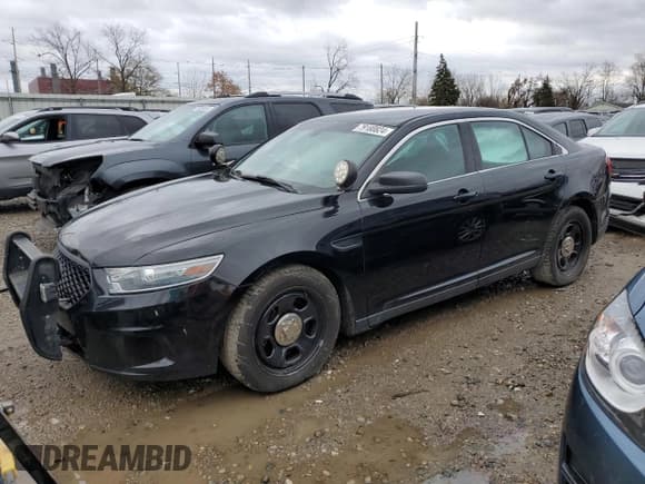 ✅ 2013 Ford Police Interceptor • VIN: 1FAHP2MK2DG188805 • Лот: 79180824. Опубликован ранее на Copart с пробегом 181 695 миль. Бесплатный доступ к архиву аукционных продаж из США и подробный отчёт об истории автомобиля на DreamBid. Изображение 1.