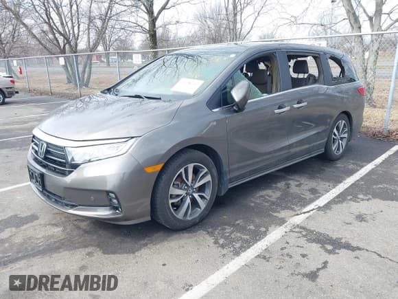 ✅ 2021 Honda Odyssey Touring • VIN: 5FNRL6H8XMB006701 • Lot: 41738747. Wystawiony na IAAI z przebiegiem 56 012 mil. Bezpłatny archiwum sprzedaży aukcyjnych z USA i szczegółowy raport historii pojazdu na DreamBid. Zdjęcie 2.