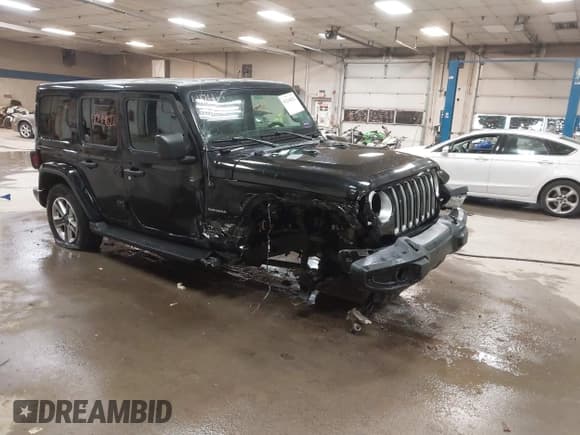 ✅ 2021 Jeep Wrangler Unlimited Sahara Altitude • VIN: 1C4HJXEN4MW551838 • Lot: 41244822. Wystawiony na IAAI z przebiegiem 45 659 mil. Bezpłatny archiwum sprzedaży aukcyjnych z USA i szczegółowy raport historii pojazdu na DreamBid. Zdjęcie 1.