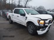 ✅ 2023 Ford F-150 XL • VIN: 1FTFW1E50PKF69254 • Lot: 41394098. Wystawiony na IAAI z przebiegiem 36 819 mil. Bezpłatny archiwum sprzedaży aukcyjnych z USA i szczegółowy raport historii pojazdu na DreamBid. Zdjęcie 1.