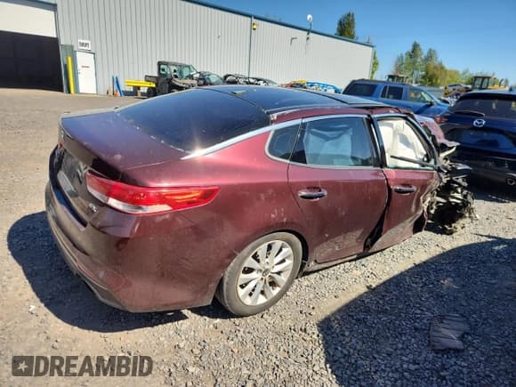 ✅ 2016 Kia Optima EX • VIN: 5XXGU4L37GG109631 • Lot: 81091755. Listed on Copart with Not provided. Free auction sales archive from the USA and detailed vehicle history report at DreamBid. Image 3.
