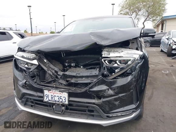 ✅ 2023 VinFast VF 8 Plus • VIN: RLLV1AFA4PH002697 • Лот: 43276767. Опубликован ранее на IAAI с пробегом 16 672 миль. Бесплатный доступ к архиву аукционных продаж из США и подробный отчёт об истории автомобиля на DreamBid. Изображение 6.