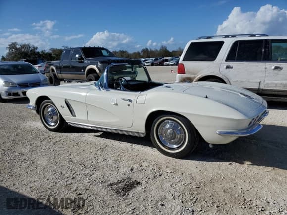 ✅ 1962 Chevrolet Corvette • VIN: 20867S113558 • Lot: 78642914. Wystawiony na Copart z przebiegiem 86 495 mil. Bezpłatny archiwum sprzedaży aukcyjnych z USA i szczegółowy raport historii pojazdu na DreamBid. Zdjęcie 2.