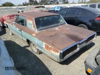 ✅ 1964 Ford Thunderbird • VIN: 4Y83Z105313 • Лот: 70066444. Опубликован ранее на Copart с пробегом 22 549 миль. Бесплатный доступ к архиву аукционных продаж из США и подробный отчёт об истории автомобиля на DreamBid. Изображение 2.