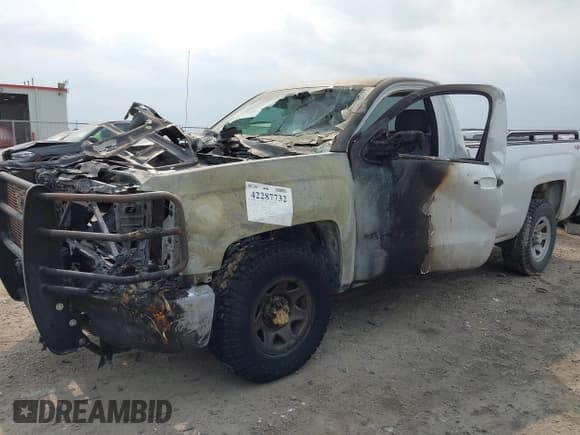 ✅ 2015 Chevrolet Silverado 1500 LS • VIN: 1GCNKPEH5FZ179583 • Лот: 42287732. Опубликован ранее на IAAI с пробегом 52 891 миль. Бесплатный доступ к архиву аукционных продаж из США и подробный отчёт об истории автомобиля на DreamBid. Изображение 2.