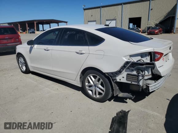 ✅ 2015 Ford Fusion SE • VIN: 3FA6P0H73FR117593 • Lot: 87113185. Wystawiony na Copart z przebiegiem 275 806 mil. Bezpłatny archiwum sprzedaży aukcyjnych z USA i szczegółowy raport historii pojazdu na DreamBid. Zdjęcie 2.