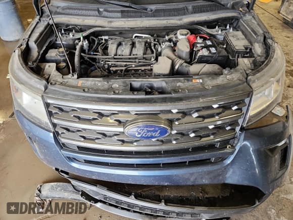 ✅ 2019 Ford Explorer XLT • VIN: 1FM5K7D85KGA39178 • Лот: 85926425. Опубликован ранее на Copart с пробегом 160 631 миль. Бесплатный доступ к архиву аукционных продаж из США и подробный отчёт об истории автомобиля на DreamBid. Изображение 12.