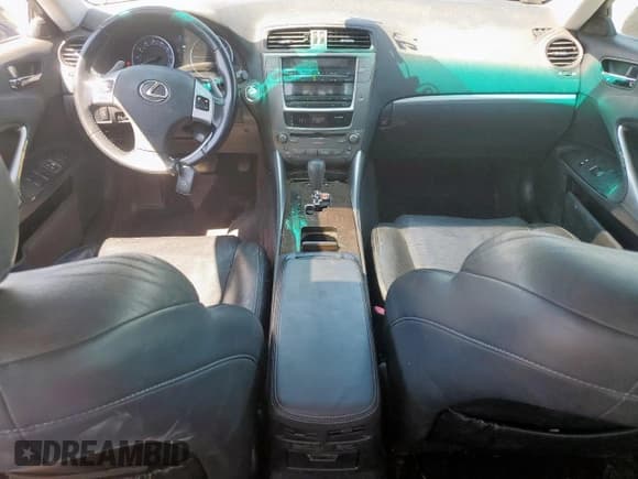 ✅ 2012 Lexus IS 250 • VIN: JTHCF5C29C2035648 • Лот: 54065265. Опубликован ранее на Copart с пробегом 175 035 миль. Бесплатный доступ к архиву аукционных продаж из США и подробный отчёт об истории автомобиля на DreamBid. Изображение 8.