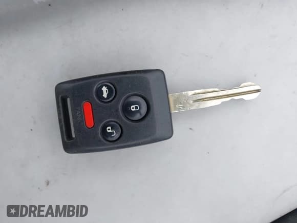 ✅ 2008 Subaru Outback • VIN: 4S4BP60C287332702 • Lot: 43712993. Listed on IAAI with 178,596 mi. Free auction sales archive from the USA and detailed vehicle history report at DreamBid. Image 11.