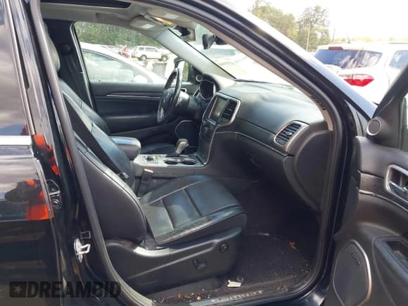 ✅ 2017 Jeep Grand Cherokee Summit • VIN: 1C4RJFJG0HC777811 • Lot: 43359968. Listed on IAAI with 164,639 mi. Free auction sales archive from the USA and detailed vehicle history report at DreamBid. Image 5.