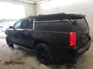 ✅ 2015 Chevrolet Suburban LT • VIN: 1GNSKJKC2FR533978 • Lot: 89491375. Wystawiony na Copart z przebiegiem 148 405 mil. Bezpłatny archiwum sprzedaży aukcyjnych z USA i szczegółowy raport historii pojazdu na DreamBid. Zdjęcie 2.