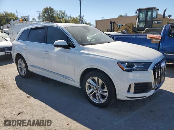 ✅ 2023 Audi Q7 Premium • VIN: WA1ACBF79PD013287 • Lot: 72958484. Listed on Copart with 25,873 mi. Free auction sales archive from the USA and detailed vehicle history report at DreamBid. Image 4.
