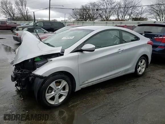 ✅ 2013 Hyundai Elantra GS • VIN: KMHDH6AE7DU008484 • Lot: 47803425. Listed on Copart with 58,205 mi. Free auction sales archive from the USA and detailed vehicle history report at DreamBid. Image 11.