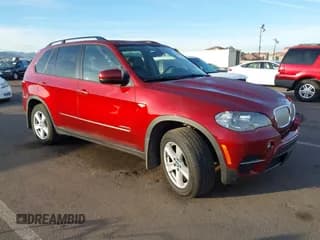 ✅ 2012 BMW X5 35d • VIN: 5UXZW0C54CL663456 • Лот: 43708770. Опубликован ранее на IAAI с пробегом 107 063 миль. Бесплатный доступ к архиву аукционных продаж из США и подробный отчёт об истории автомобиля на DreamBid. Изображение 1.