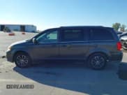 ✅ 2016 Dodge Grand Caravan SXT • VIN: 2C4RDGCG4GR109316 • Лот: 43434319. Опубликован ранее на IAAI с пробегом 195 615 миль. Бесплатный доступ к архиву аукционных продаж из США и подробный отчёт об истории автомобиля на DreamBid. Изображение 14.