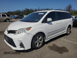 ✅ 2019 Toyota Sienna LE Auto Access Seat • VIN: 5TDKZ3DC1KS983095 • Lot: 67254915. Listed on Copart with 83,619 mi. Free auction sales archive from the USA and detailed vehicle history report at DreamBid. Image 1.