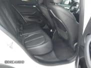 ✅ 2019 BMW X2 xDrive28i • VIN: WBXYJ5C57K5N64743 • Lot: 43396755. Wystawiony na IAAI z przebiegiem 72 371 mil. Bezpłatny archiwum sprzedaży aukcyjnych z USA i szczegółowy raport historii pojazdu na DreamBid. Zdjęcie 8.