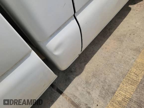 2004 Chevrolet Silverado 1500 Work Truck с VIN 1GCEC14X64Z185246, выставлен на аукционе IAAI как лот 42737708 с пробегом 43 270 миль миль и . История ставок и продаж доступна на DreamBid. Изображение 1.