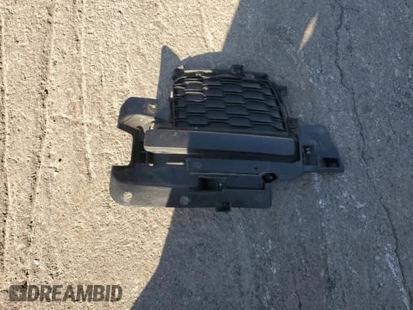 ✅ 2021 Jeep Grand Cherokee Laredo • VIN: 1C4RJKAG2M8178527 • Lot: 80836785. Listed on Copart with 88,684 mi. Free auction sales archive from the USA and detailed vehicle history report at DreamBid. Image 13.