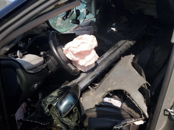 ✅ 2022 Jeep Compass High Altitude • VIN: 3C4NJDCB5NT106185 • Лот: 61968045. Опубликован ранее на Copart с пробегом Не указан. Бесплатный доступ к архиву аукционных продаж из США и подробный отчёт об истории автомобиля на DreamBid. Изображение 7.