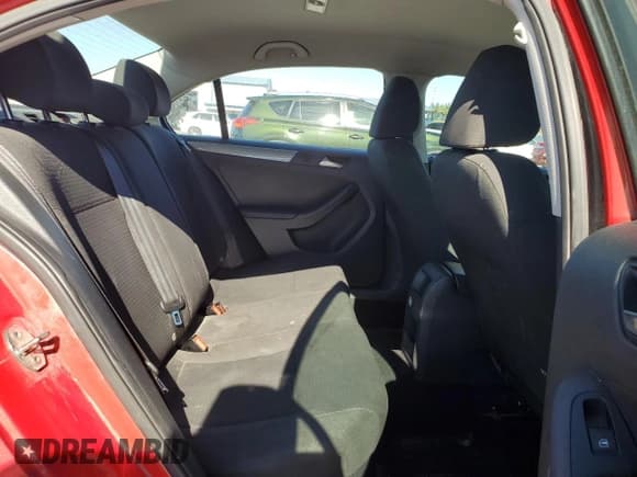 ✅ 2015 Volkswagen Jetta SE • VIN: 3VWD17AJ0FM298292 • Lot: 86836095. Wystawiony na Copart z przebiegiem 142 319 mil. Bezpłatny archiwum sprzedaży aukcyjnych z USA i szczegółowy raport historii pojazdu na DreamBid. Zdjęcie 10.