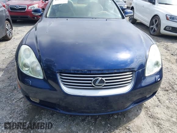 ✅ 2004 Lexus SC 430 • VIN: JTHFN48Y840057144 • Lot: 42276706. Wystawiony na IAAI z przebiegiem 226 478 mil. Bezpłatny archiwum sprzedaży aukcyjnych z USA i szczegółowy raport historii pojazdu na DreamBid. Zdjęcie 13.
