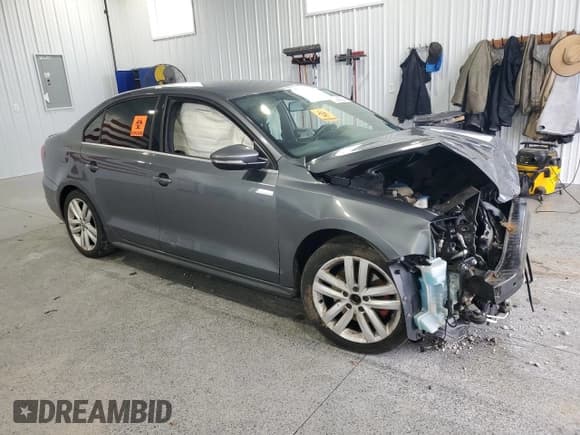 ✅ 2014 Volkswagen Jetta GLI • VIN: 3VW4T7AJ5EM397120 • Lot: 90583255. Listed on Copart with Not provided. Free auction sales archive from the USA and detailed vehicle history report at DreamBid. Image 4.