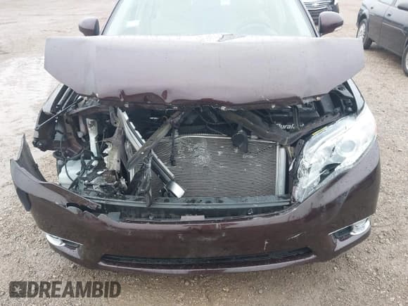 ✅ 2012 Toyota Avalon • VIN: 4T1BK3DBXCU468374 • Lot: 43731454. Listed on IAAI with 68,447 mi. Free auction sales archive from the USA and detailed vehicle history report at DreamBid. Image 6.