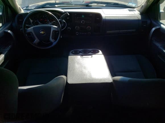 ✅ 2013 Chevrolet Silverado 1500 LT • VIN: 3GCPKSE7XDG226526 • Lot: 77444274. Listed on Copart with 181,229 mi. Free auction sales archive from the USA and detailed vehicle history report at DreamBid. Image 8.