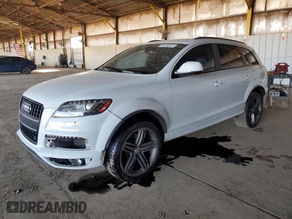✅ 2014 Audi Q7 S line Prestige • VIN: WA1DGAFE9ED021090 • Lot: 85783375. Wystawiony na Copart z przebiegiem 141 899 mil. Bezpłatny archiwum sprzedaży aukcyjnych z USA i szczegółowy raport historii pojazdu na DreamBid. Zdjęcie 1.