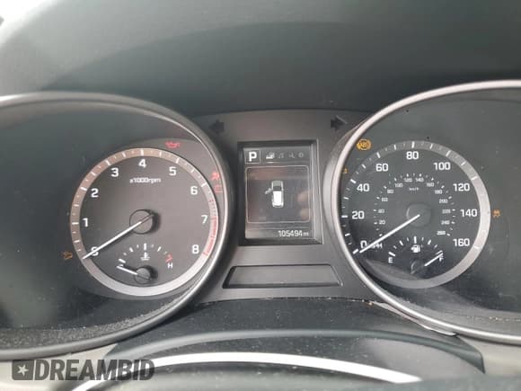 ✅ 2017 Hyundai Santa Fe 2.4L • VIN: 5NMZU3LB8HH032409 • Lot: 57939915. Listed on Copart with 105,494 mi. Free auction sales archive from the USA and detailed vehicle history report at DreamBid. Image 9.