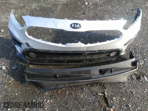 ✅ 2020 Kia Forte LXS • VIN: 3KPF24AD2LE253541 • Лот: 39309935. Опубликован ранее на IAAI с пробегом 79 745 миль. Бесплатный доступ к архиву аукционных продаж из США и подробный отчёт об истории автомобиля на DreamBid. Изображение 12.