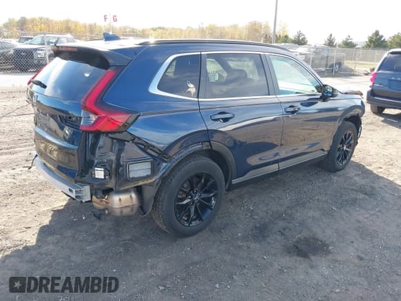 ✅ 2024 Honda CR-V Sport-L • VIN: 5J6RS6H80RL009673 • Лот: 43431846. Опубликован ранее на IAAI с пробегом 20 862 миль. Бесплатный доступ к архиву аукционных продаж из США и подробный отчёт об истории автомобиля на DreamBid. Изображение 4.