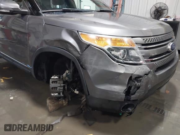 ✅ 2013 Ford Explorer Limited • VIN: 1FM5K8F85DGA89178 • Lot: 41397121. Wystawiony na IAAI z przebiegiem 198 748 mil. Bezpłatny archiwum sprzedaży aukcyjnych z USA i szczegółowy raport historii pojazdu na DreamBid. Zdjęcie 6.