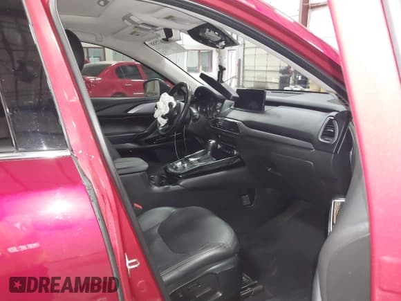 ✅ 2023 Mazda CX-9 Touring • VIN: JM3TCBCY1P0639183 • Lot: 43337558. Listed on IAAI with 36,935 mi. Free auction sales archive from the USA and detailed vehicle history report at DreamBid. Image 5.