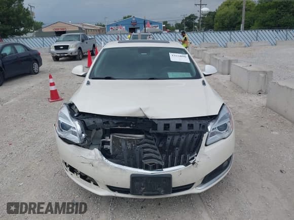 ✅ 2015 Buick Regal Premium I • VIN: 2G4GN5EX2F9164945 • Lot: 43124090. Listed on IAAI with 108,375 mi. Free auction sales archive from the USA and detailed vehicle history report at DreamBid. Image 12.