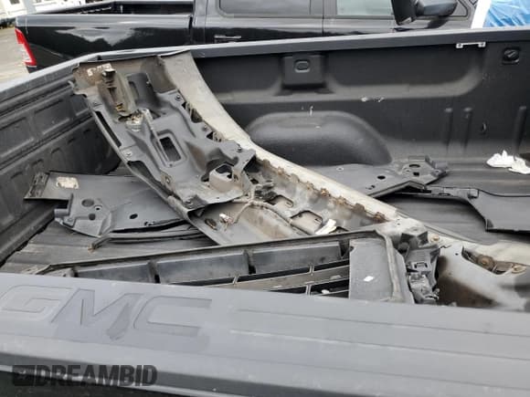 ✅ 2015 GMC Sierra 1500 SLT • VIN: 3GTU2VEC7FG168993 • Lot: 82728815. Listed on Copart with 103,439 mi. Free auction sales archive from the USA and detailed vehicle history report at DreamBid. Image 12.