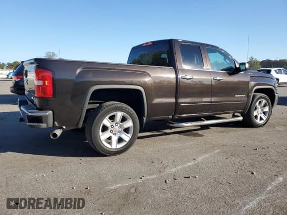 ✅ 2018 GMC Sierra 1500 SLE • VIN: 1GTV2MEC3JZ236777 • Лот: 82688205. Опубликован ранее на Copart с пробегом 53 461 миль. Бесплатный доступ к архиву аукционных продаж из США и подробный отчёт об истории автомобиля на DreamBid. Изображение 3.