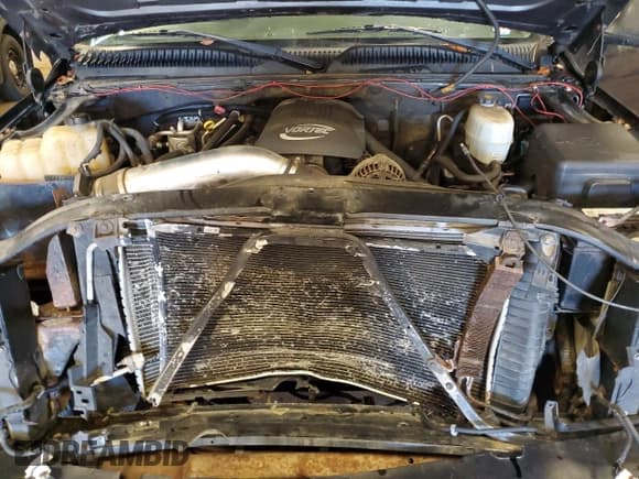 ✅ 2006 Chevrolet Suburban LS • VIN: 1GNEC16Z96J154967 • Lot: 87104445. Wystawiony na Copart z przebiegiem Nie podano. Bezpłatny archiwum sprzedaży aukcyjnych z USA i szczegółowy raport historii pojazdu na DreamBid. Zdjęcie 12.