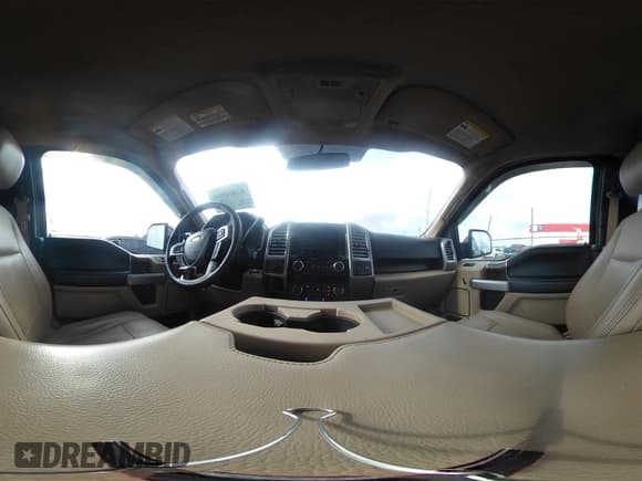 ✅ 2016 Ford F-150 XL • VIN: 1FTEX1CFXGKD70460 • Лот: 42460084. Опубликован ранее на IAAI с пробегом 88 742 миль. Бесплатный доступ к архиву аукционных продаж из США и подробный отчёт об истории автомобиля на DreamBid. Изображение 19.